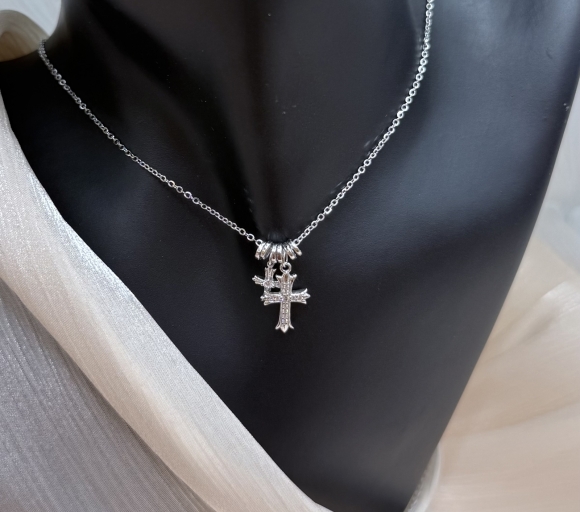 Dây chuyền thánh giá 