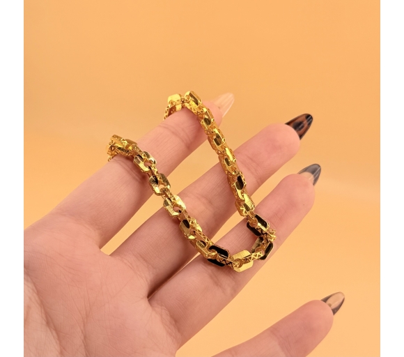 Lắc Chữ Công Bảng To